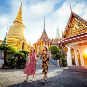 Tuor quốc tế 1